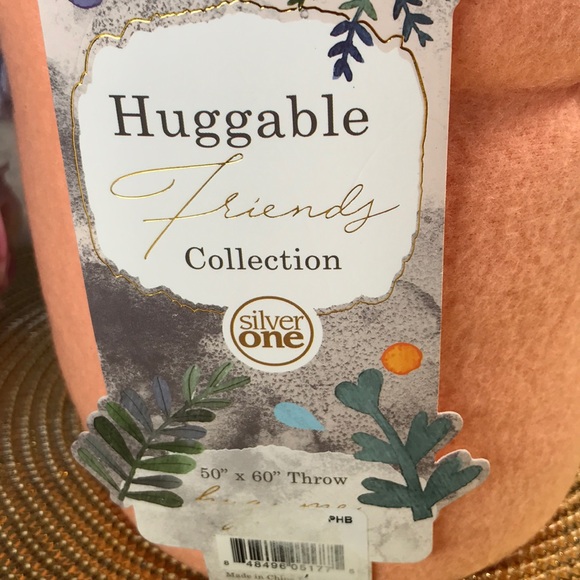 Silver One Huggable Friends Collection Purple - Picture 3 of 10